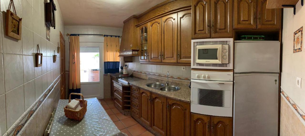 Apartamento Turistico El Esquilon Calzadilla Exterior photo